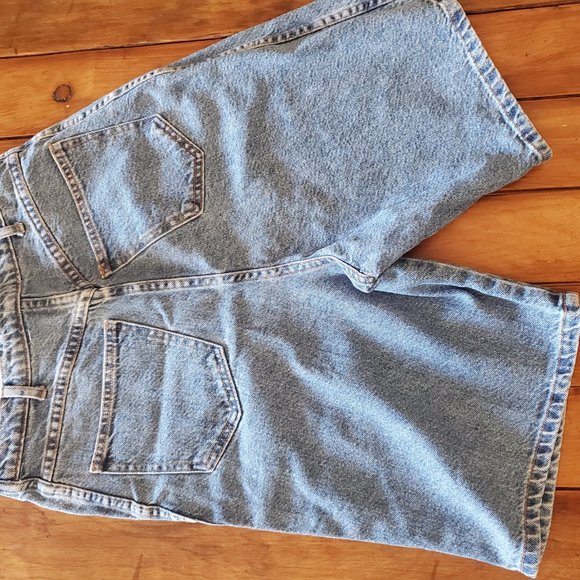 Maternity shorts - Picture 2 of 3